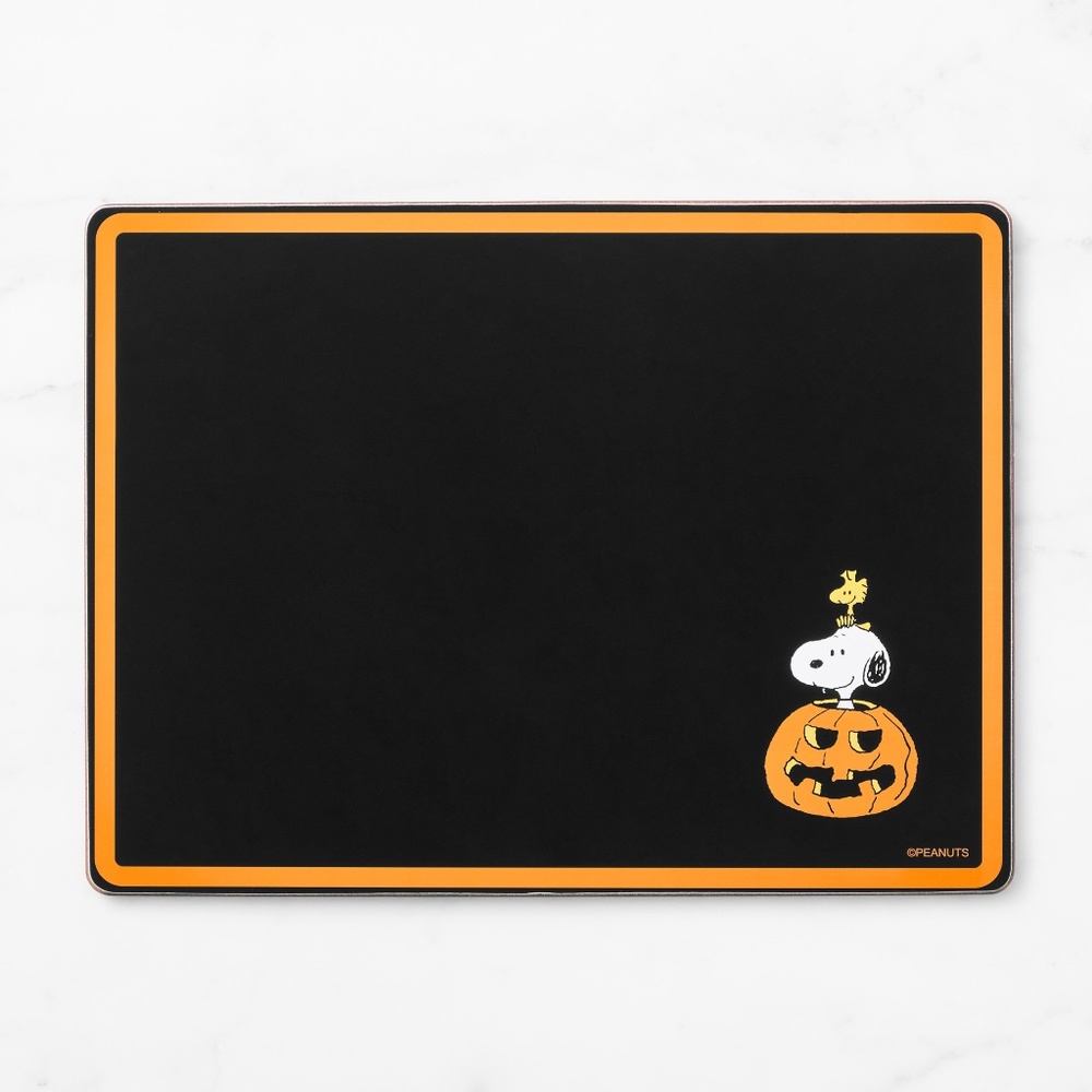 Snoopy Fall Hardmat - (Sold Separately 22 Mats)